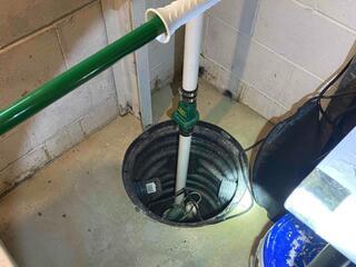Old Sump Pit in Warsaw, KY