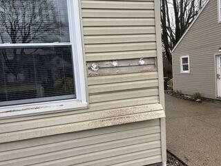 This home was having problems with fluctuating temperatures and drafty air. We were able to fix these problems by installing RetroFoam.