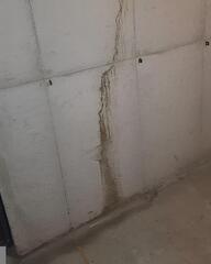 Leaky Basement Wall Crack