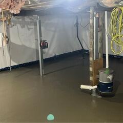 Structural support and internal drainage