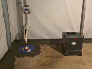 Sump Pump & Dehumidifier