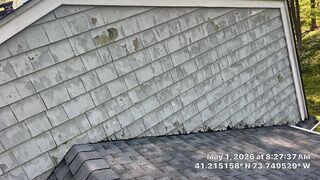 These siding panels have been weakened by decades of storm abuse. Double R A Construction provided a free estimate for this Mount Kisco, NY Homeowner.
