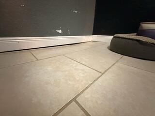 Floor Gaps