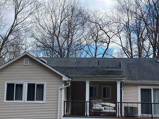 Roof/shingle damage
