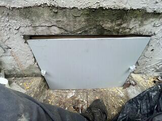 Sealing Crawl Space Entrance
