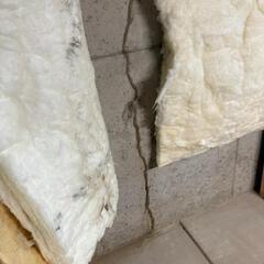 Hiding Basement Wall Crack