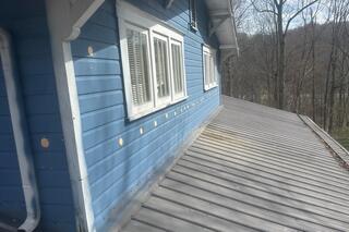 Injection Foam with Wood Siding