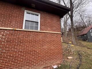Brick Injection Foam