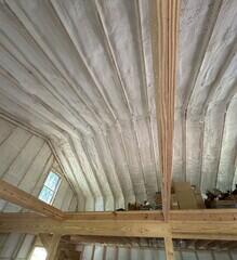 Roof deck Spray foam