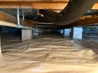 Dry Crawl Space in Mc Kee, KY
