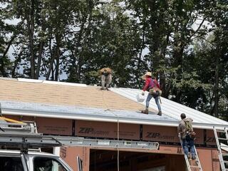 Panels Installed With Safety and Precision