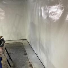 Walls Covered With a Durable Wall System