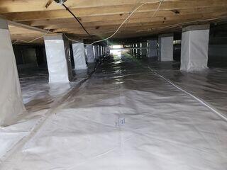 Large Crawl Space Encapsulation