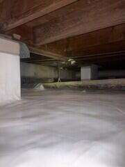 A Cleaner Crawl Space Helps You See it is Dry