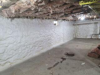 Polyurethane Foundation Wall Spray