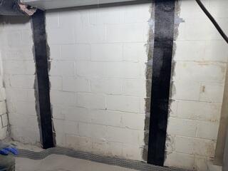 Wall Straps