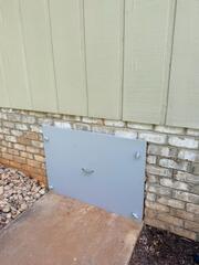 Crawl space door