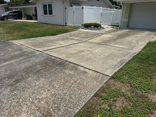 Concrete Driveway Leveling & Repair in Saint Petersburg, FL