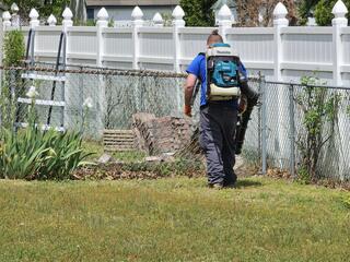 Treating Home of Mosquitoes & Ticks in Woodbridge, NJ