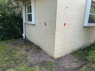 Concealing Push Piers