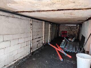 2. Signs of Water Seeping In