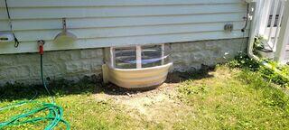 Sunhouse Well With a Domed Lid