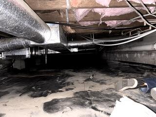 Crawl Space Encapsulation Before