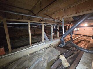 Nasty, Dirty Crawl Space In Anchorage