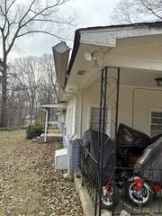 Gutter pulling away from fascia