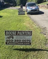 Signs Up!