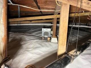 Crawl Space Encapsulation and Moisture Control in Poway, CA