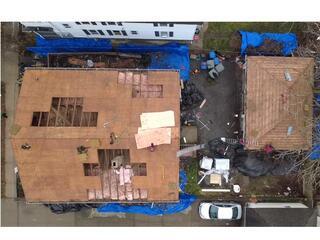 Two Different Types of Roof Decking