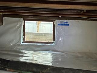 Encapsulated Crawl Space Wall in Manhattan Beach