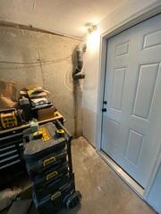 Garage Wall Crack