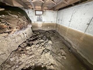Wet Crawl Space