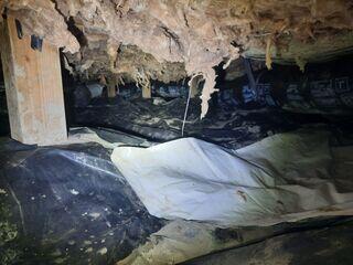 Sagging Insulation