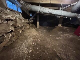 Encapsulating Damp Crawl Space in Southport, Maine