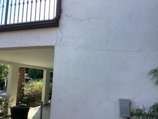 Exterior Wall Cracks Before Foundation Repair