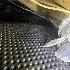 Installation de la membrane de drainage