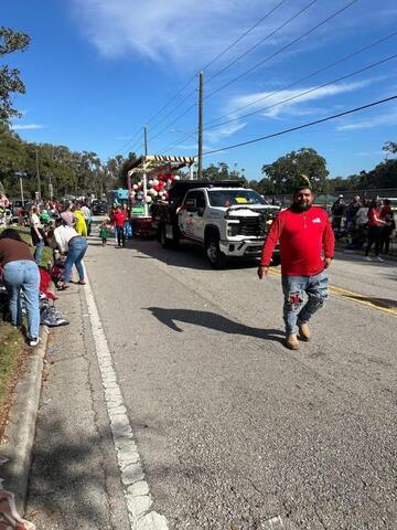 LRE Foundation Repair Celebrates the Season at Brooksville\'s 2025 Christmas Parade - Image 5